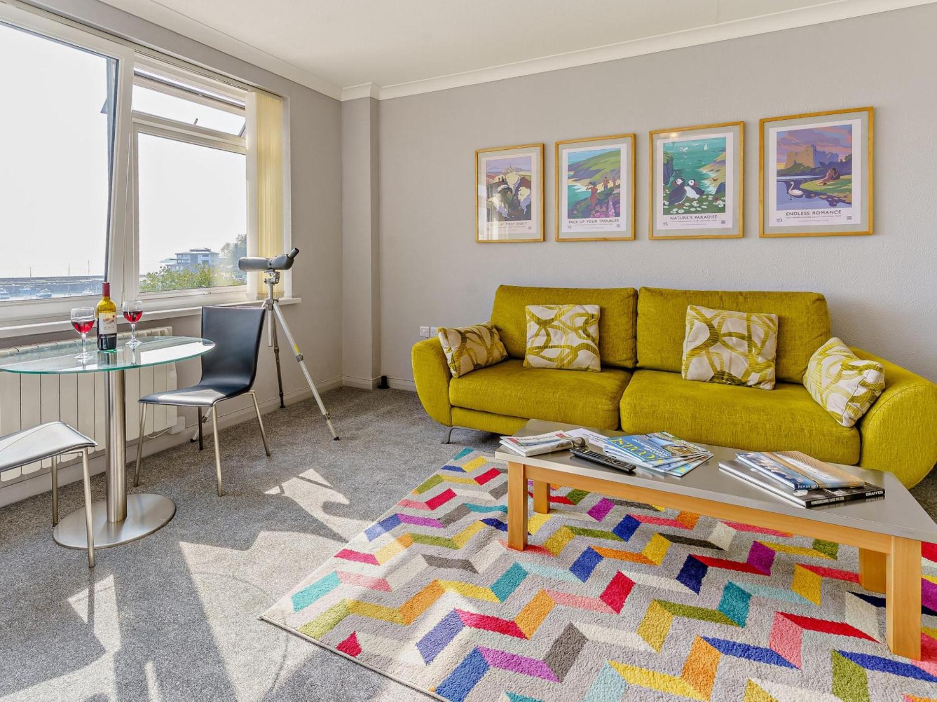2 Bed In Saundersfoot 74356 Apartment Екстериор снимка